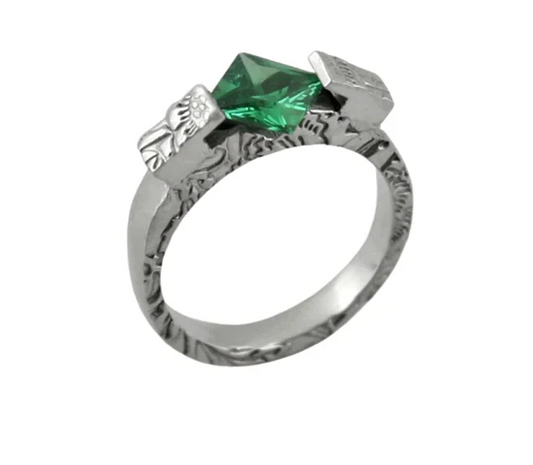 Emerald Tea Ring