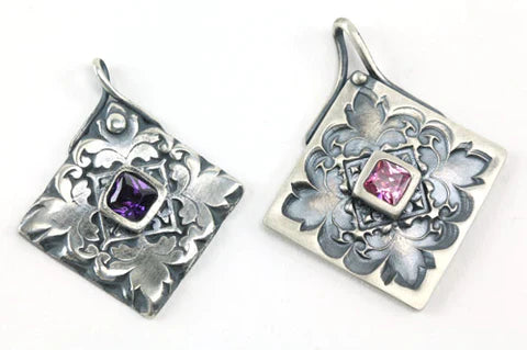 Jewel Stamp Pendant 2 Ways by Lisel Crowley