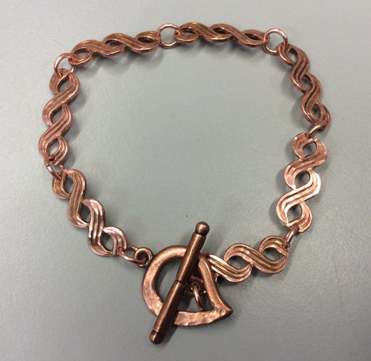 Patterned Wire Chain Bracelet by Annie Kilborn