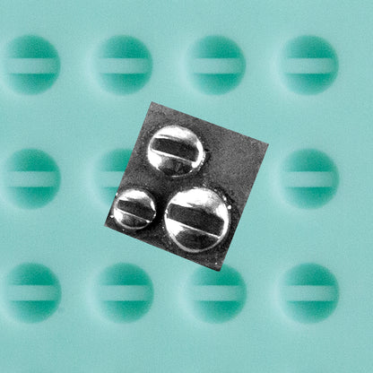 green silicone Finishing Touches Mold - Round Domed Slotted with silver sample