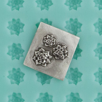 green silicone Finishing Touches Mold - Succulent - Echeveria 1 with silver sample