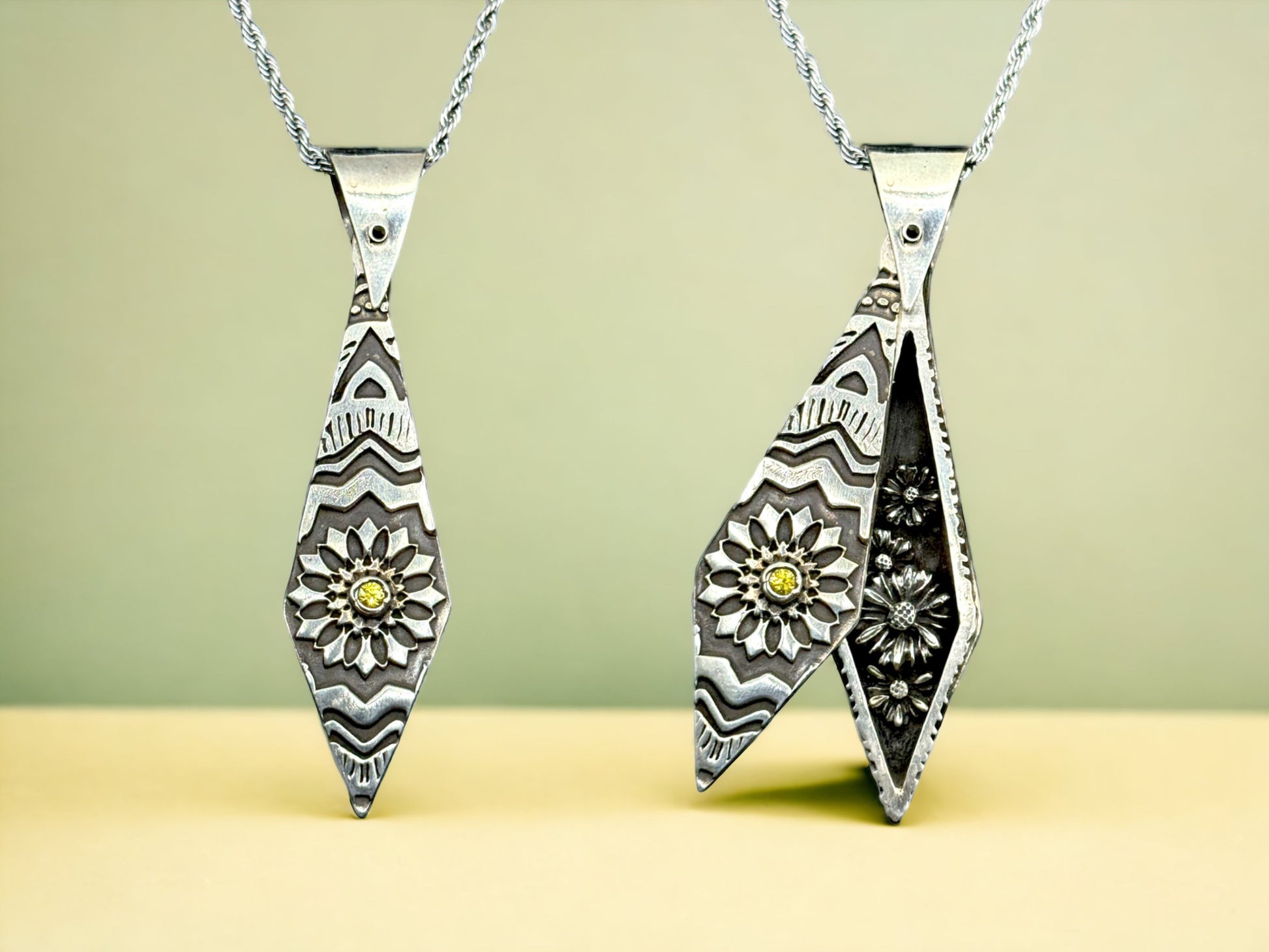 Pam East Template - Swing Box silver pendants