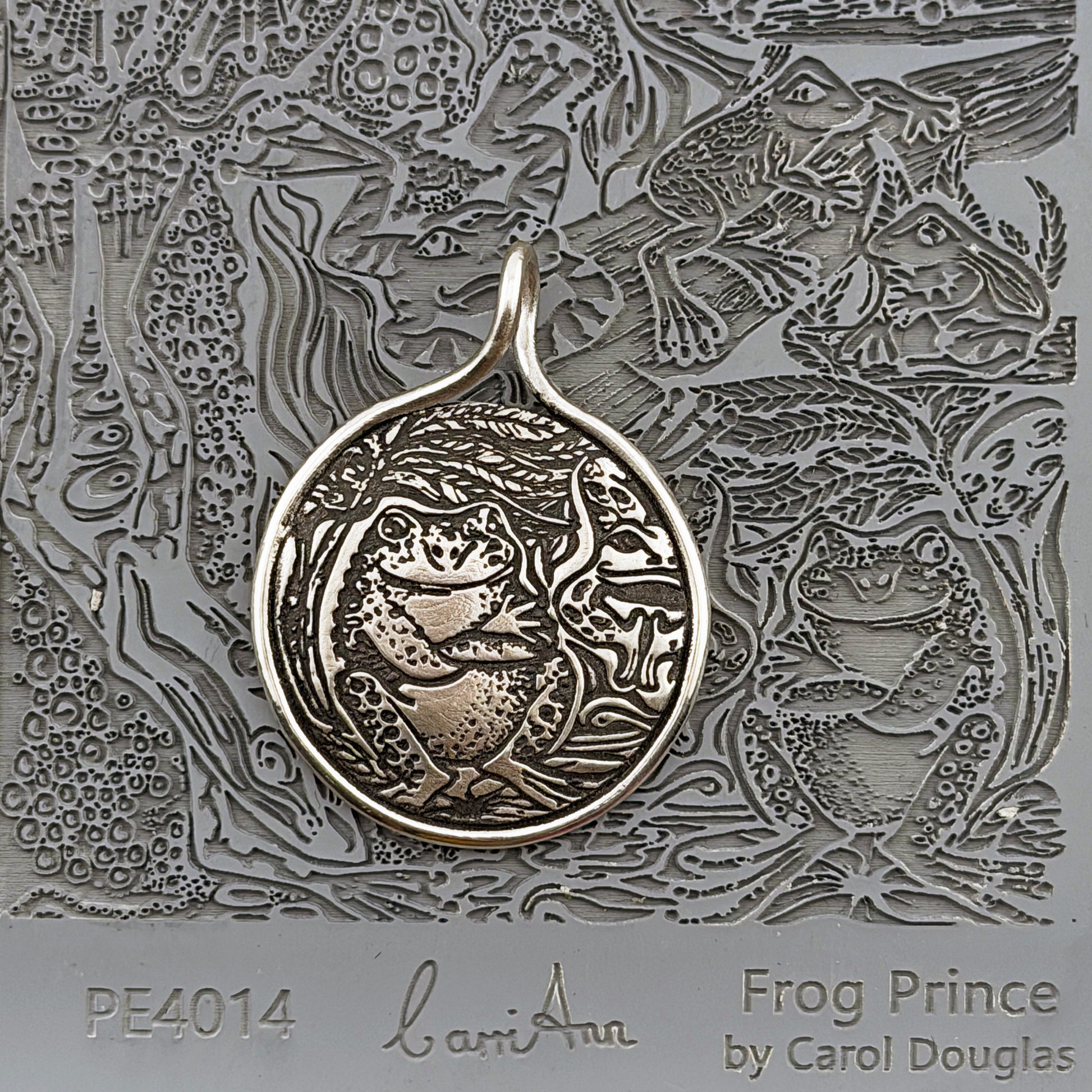 Carol Douglas Texture Mat - Frog Prince - Cool Tools