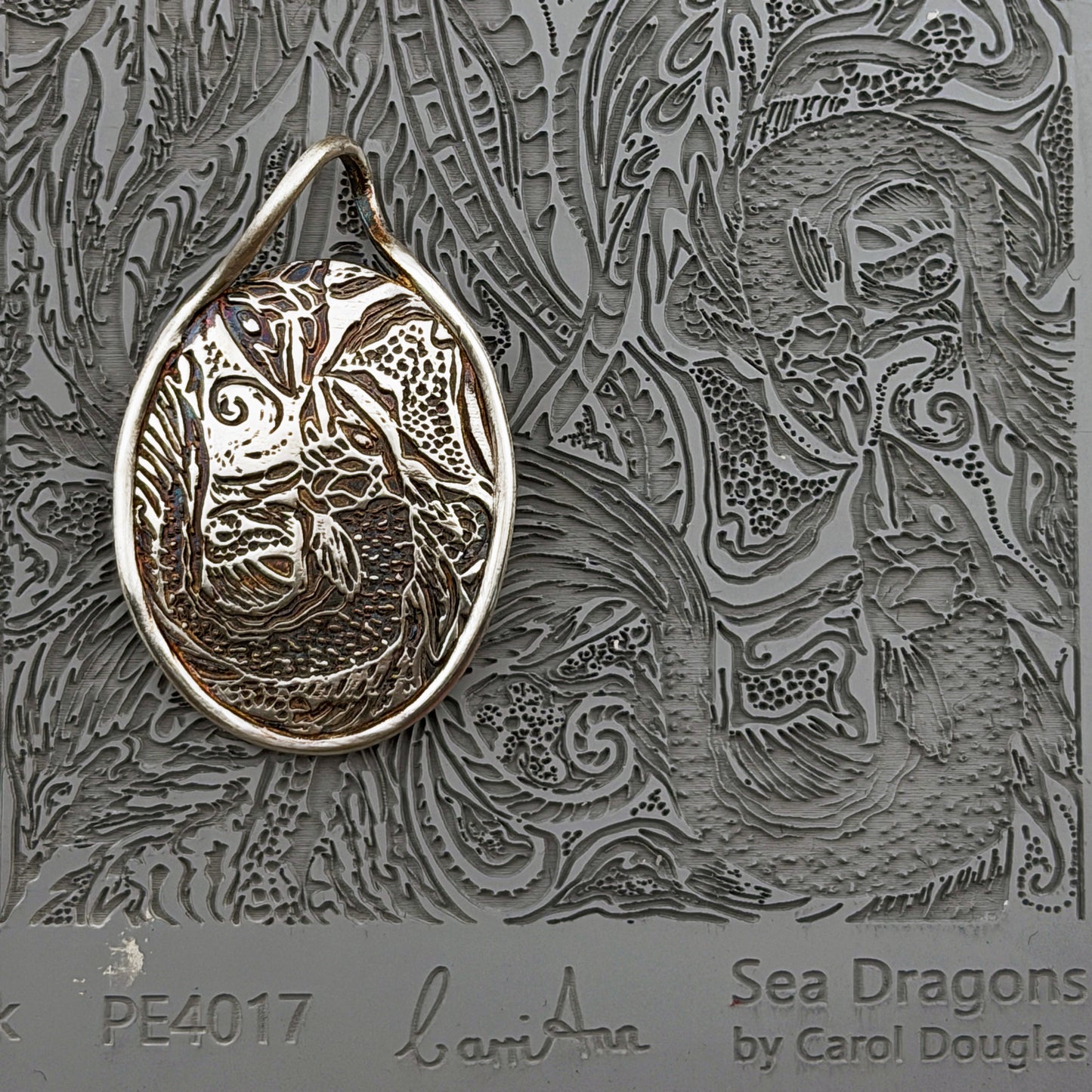 Carol Douglas Texture Mat - Sea Dragons - Cool Tools