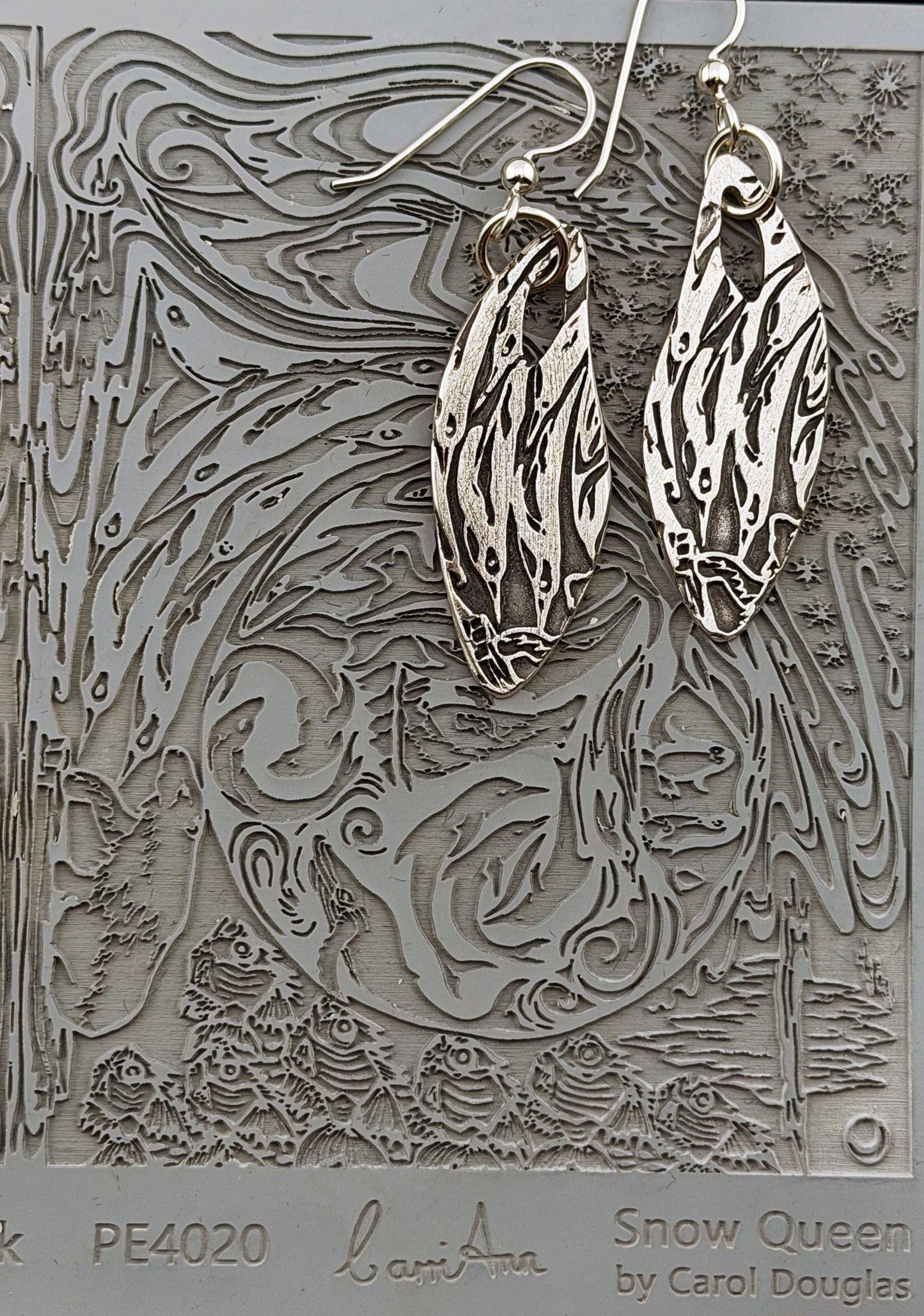 Carol Douglas Texture Mat - Snow Queen - Cool Tools