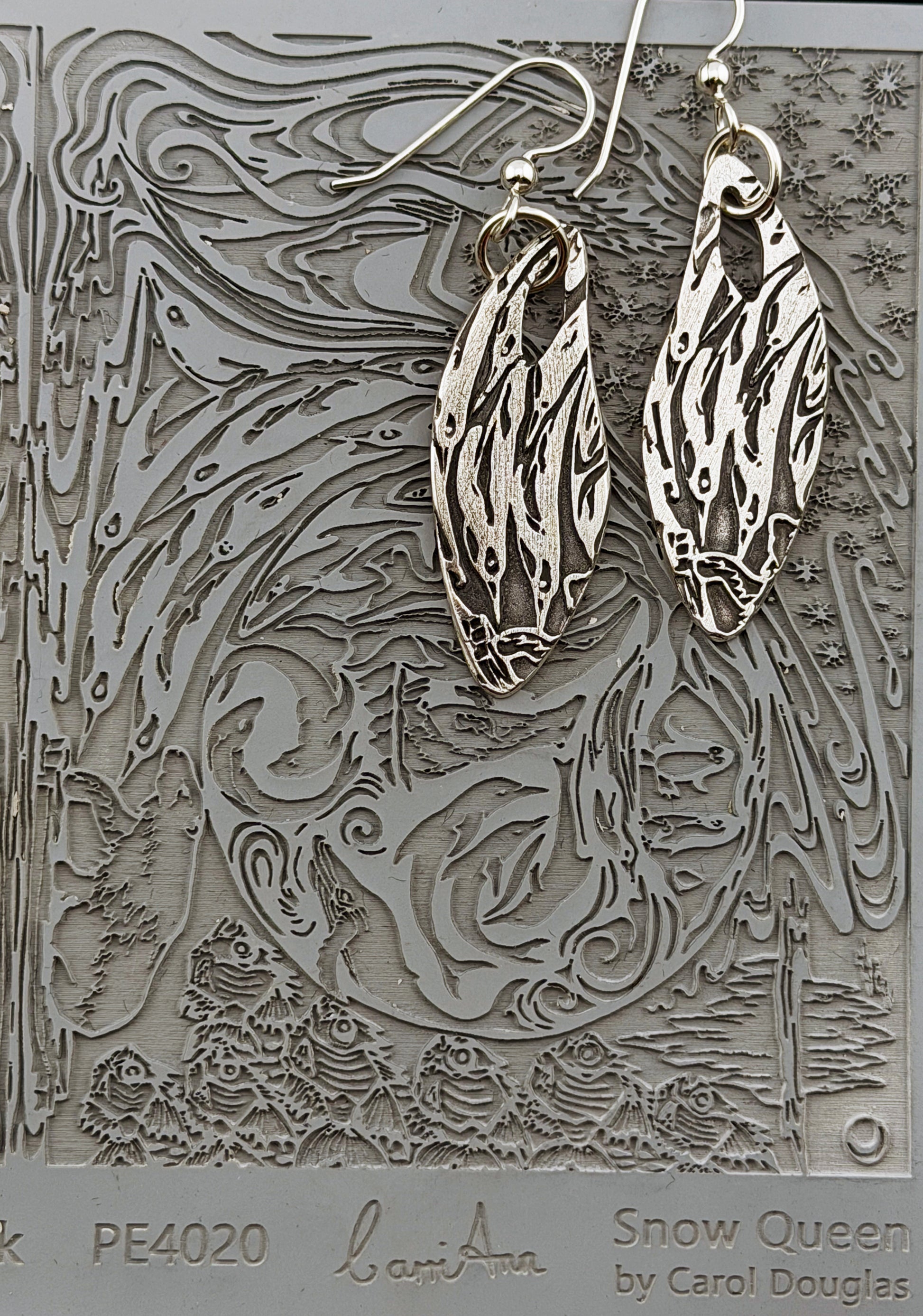 Carol Douglas Texture Mat - Snow Queen - Cool Tools