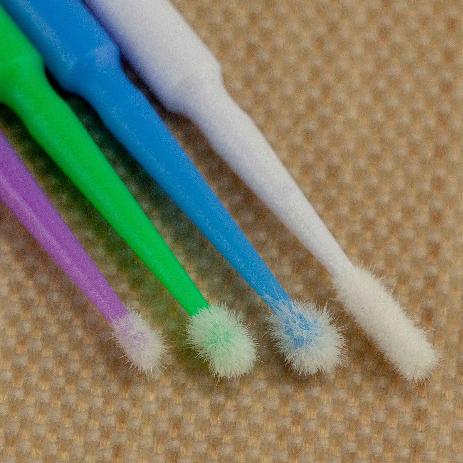 Micro Greenware Healing Stick - Pkg/20 Spend less time sanding! These easy to use Micro healing sticks makes cleaning up rough edges on your dry metal clay a breeze. Use a small amount of water to quickly fill in small cracks and remove excess clay and clean jump ring holes. Package contains 4 sizes (5 of each):  Regular (blue) Fine (green) Ultrafine (purple) Cylinder (white)