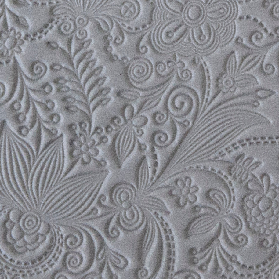 Rollable Texture Tile - Flower Quilt sample in gray clay