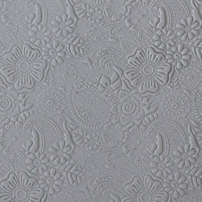 Rollable Texture Tile - Daisy Paisley sample in gray clay