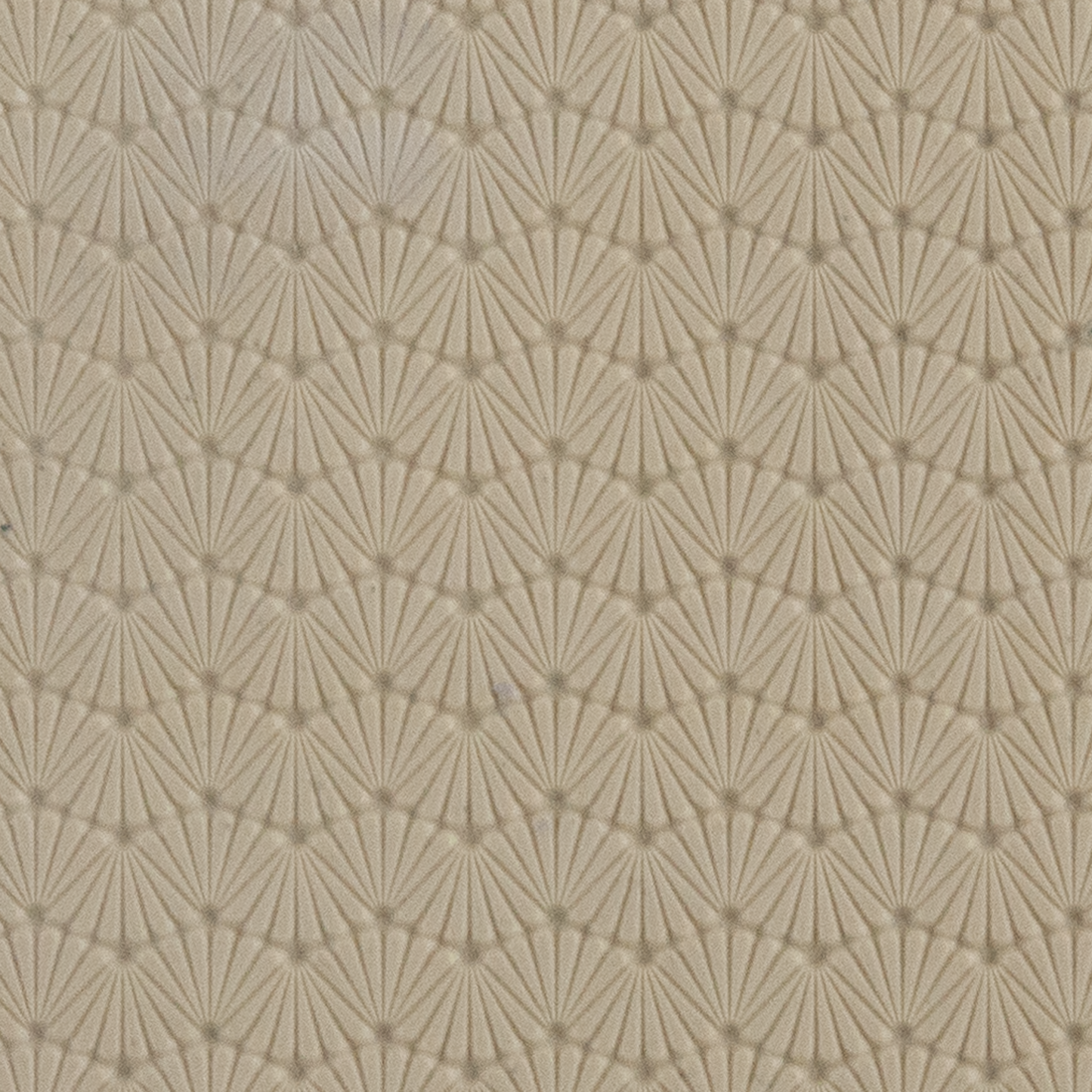 Texture Tile - Waved Scallops. Beige Texture Tiles are flexible, washable and can be used with any soft clay. Spritz with CoolSlip or dust on Dry Powder Release for stick-free impressions when using metal clay and polymer clay.