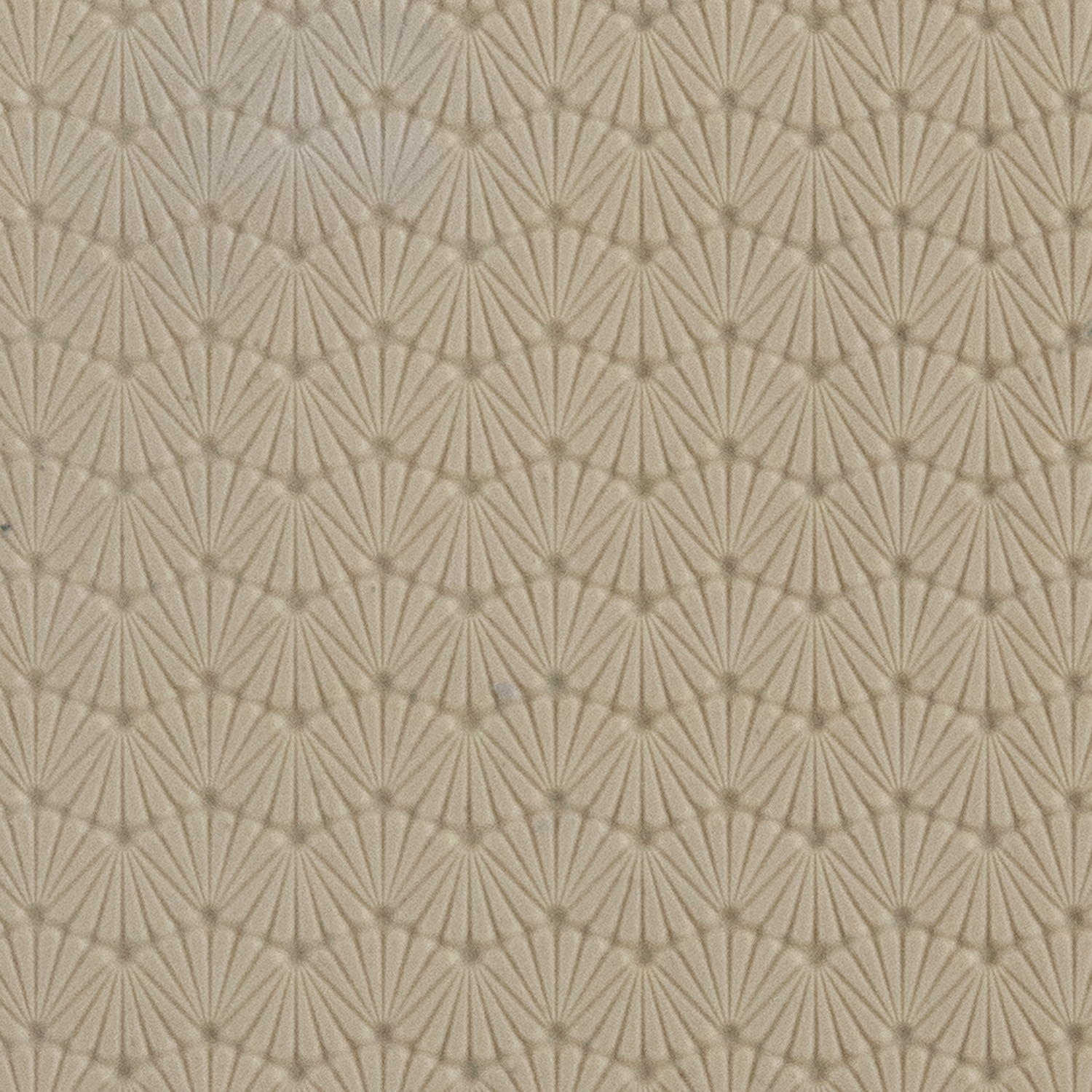 Texture Tile - Waved Scallops. Beige Texture Tiles are flexible, washable and can be used with any soft clay. Spritz with CoolSlip or dust on Dry Powder Release for stick-free impressions when using metal clay and polymer clay.