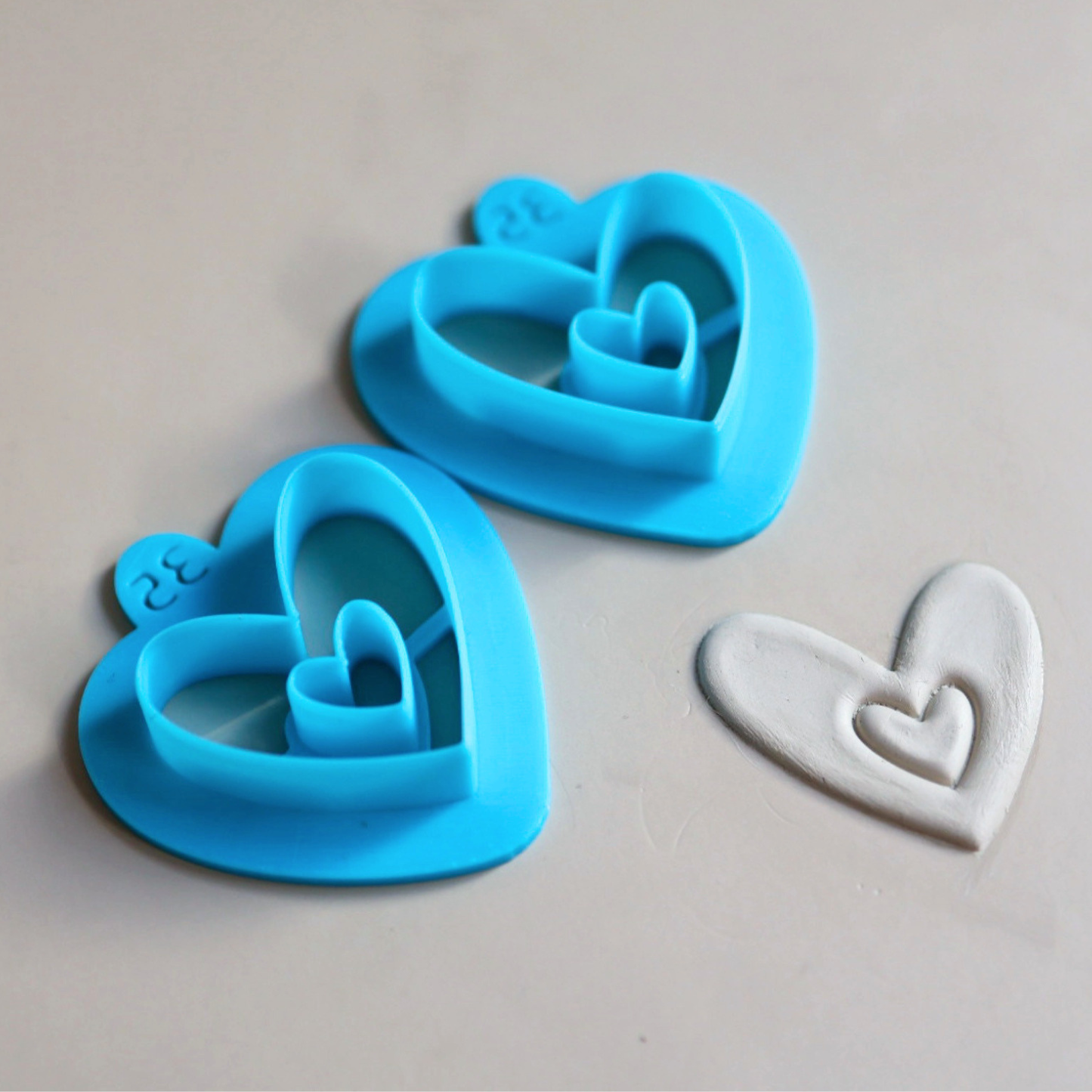Sully's Clay Cutters - Mirrored Big Sided Heart Set - Cool Tools