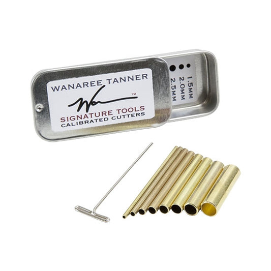 Wanaree Tanner Die Cut Tool Set - Signature Calibrated Cutters The cutters are 1.5mm, 2mm, 2.5mm, 3mm, 3.5mm, 4mm, 5mm and 6mm to produced precision sized discs you can easily incorporate into your metal clay work.