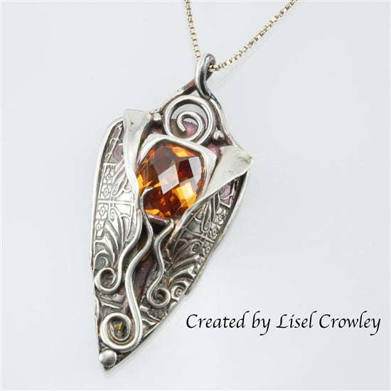 Silver Bezel Template pendant created by Lisel Crowley