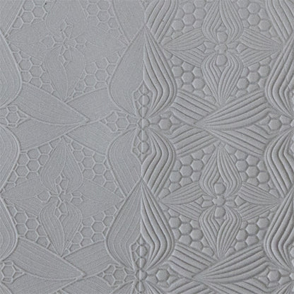 Vice Versa Texture - Leaves in a Knot sample rolled into clay